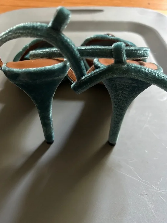 Kurt Geiger Teal Velvet Jeweled Heels. Size 41 European size - Picture 7 of 9
